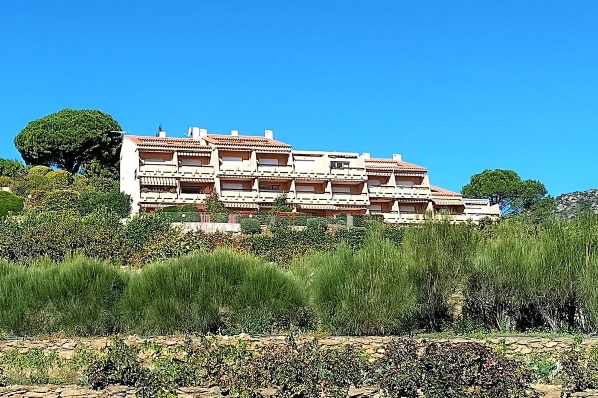 T2 In Saint-Clair - Exceptional View! Rated 3 Apartment Le Lavandou Exterior photo